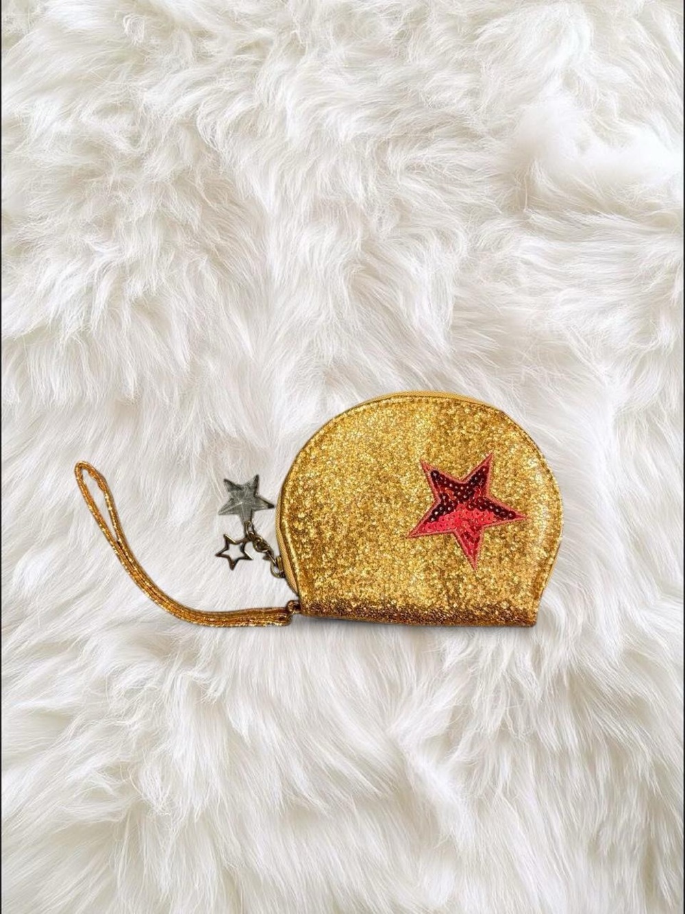 Y2K Gold Wristlet with Star Charm